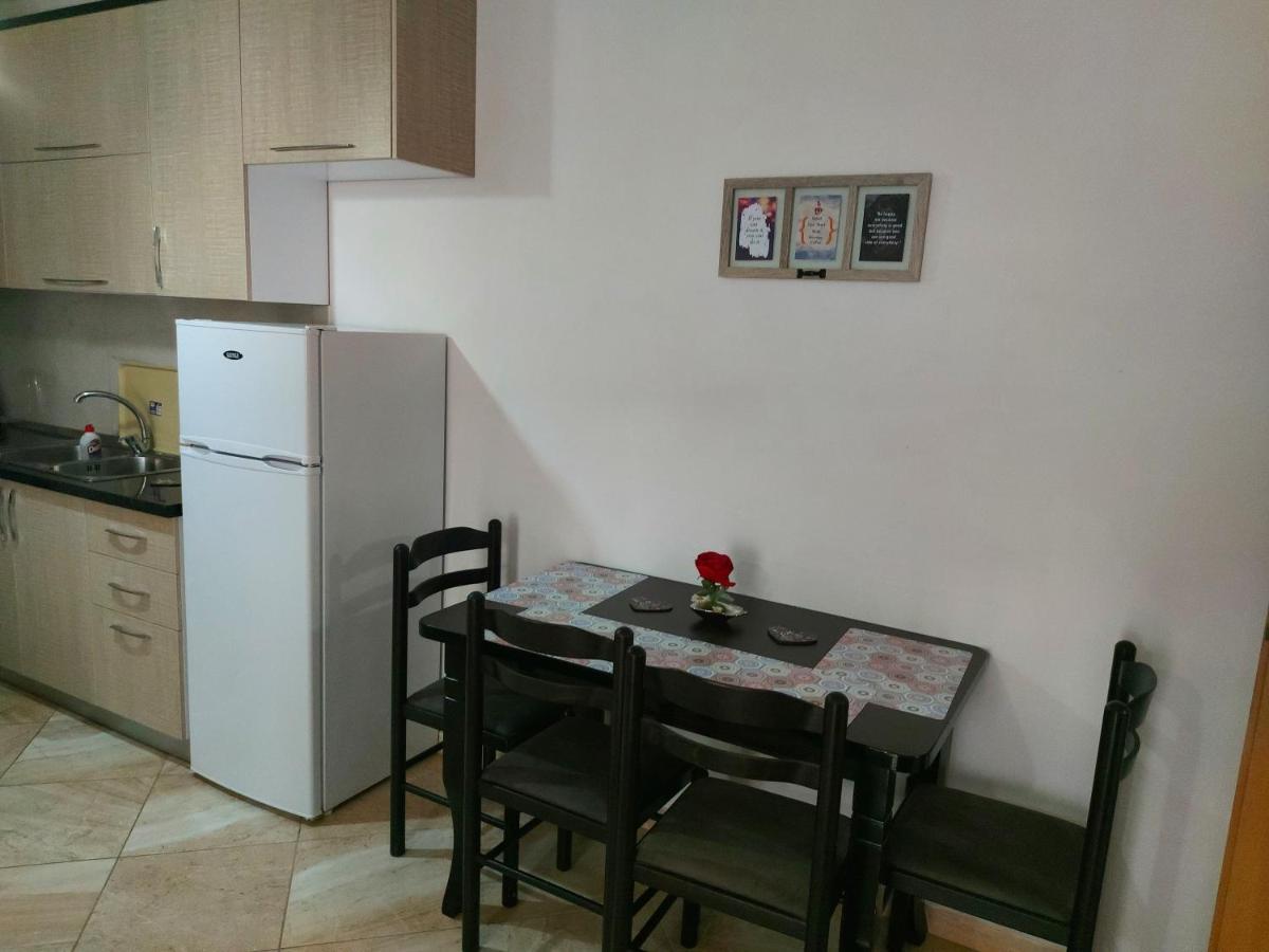 Bral Apartments 4 Durres Exterior photo